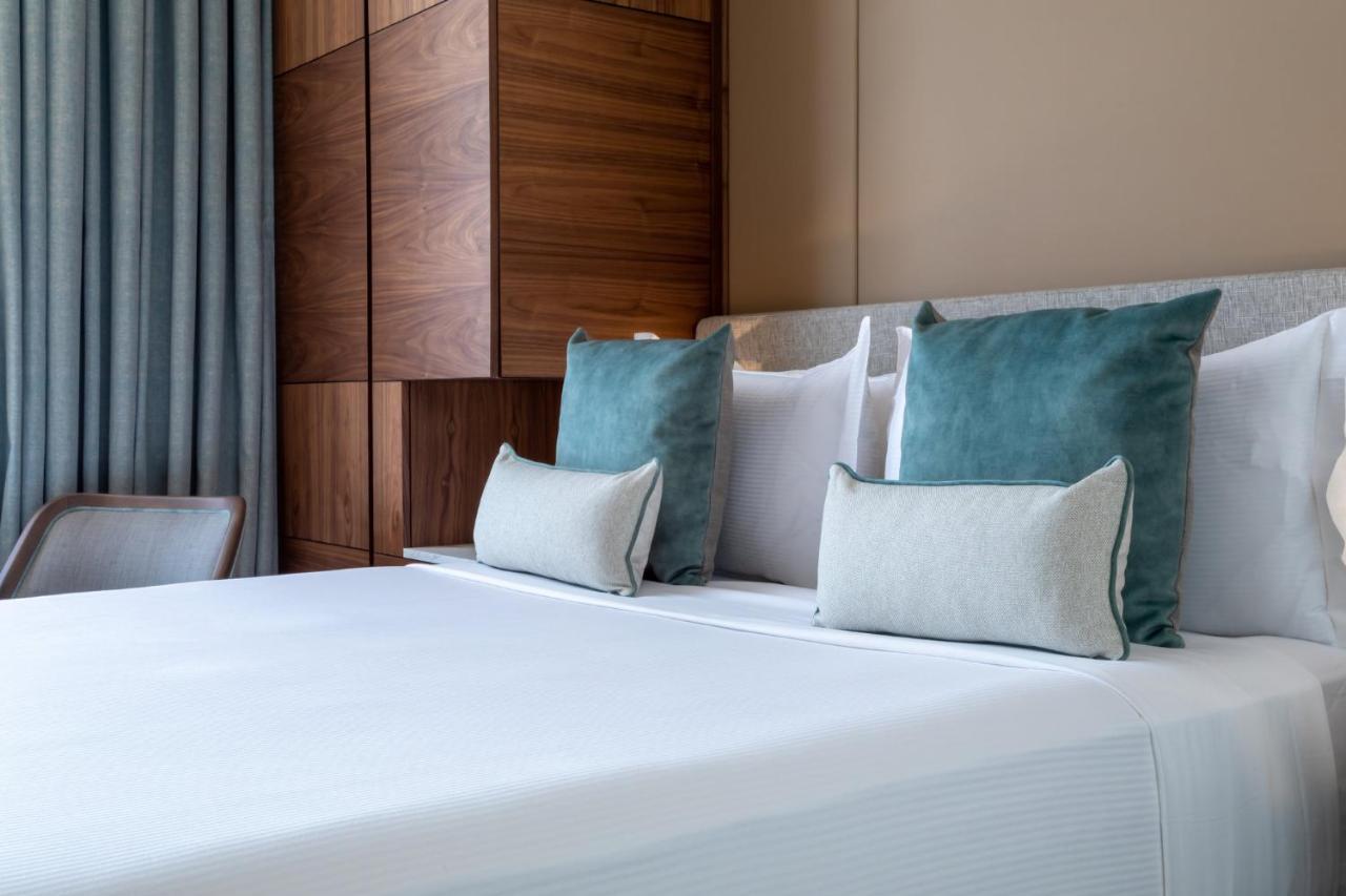 อินเตอร์คอนติเนนตัล ปารีส อเวนิว มาร์โซ Hotel ภายนอก รูปภาพ